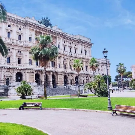 Piazza Cavour Guest House